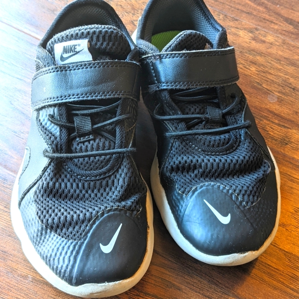 Little Boys Nike Flex Contact Size 1.5